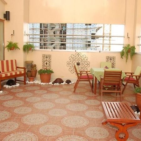 Loulou Asfar Hotel Apartment Abu Dzabi Kültér fotó