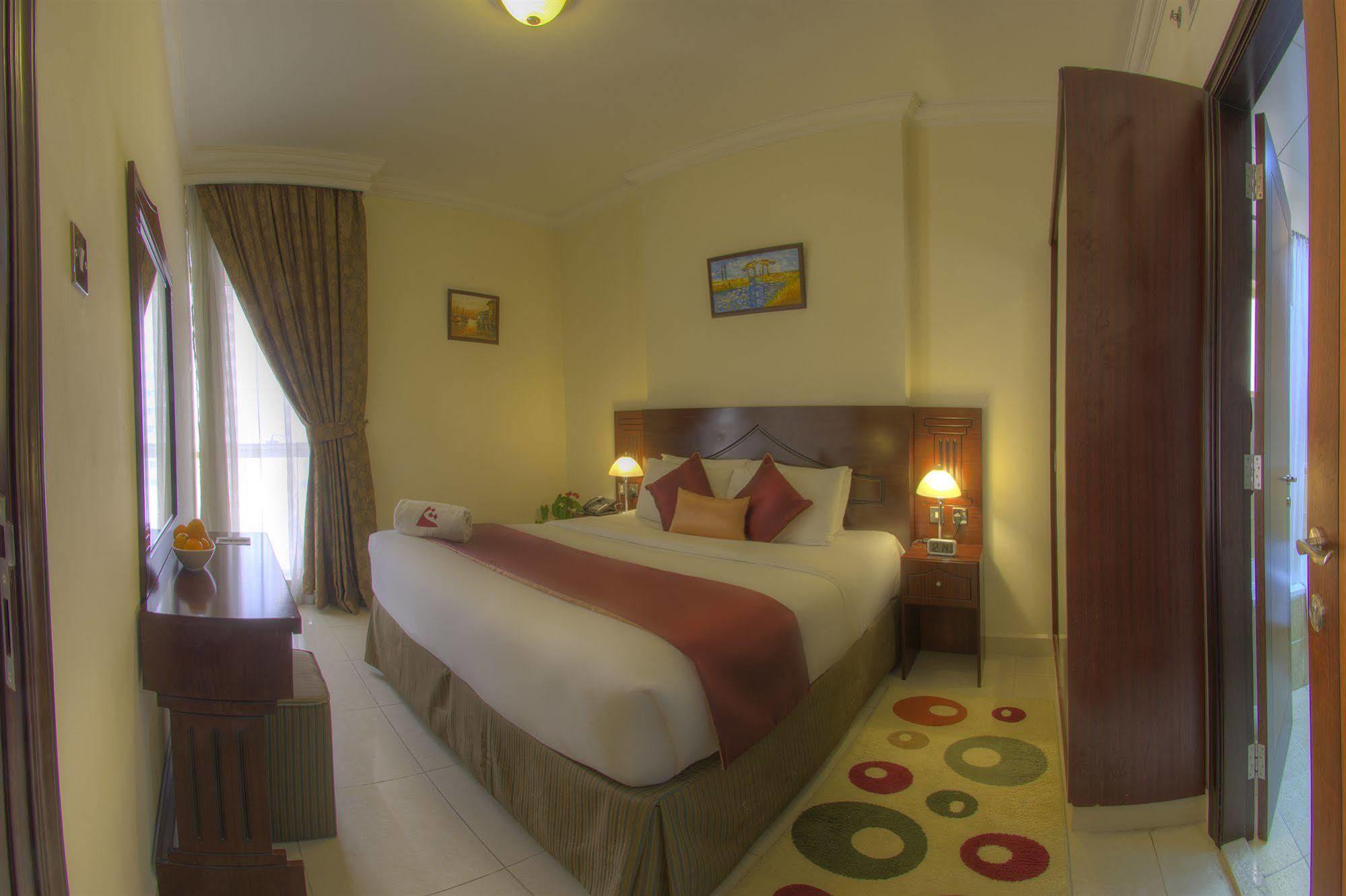 Loulou Asfar Hotel Apartment Abu Dzabi Kültér fotó